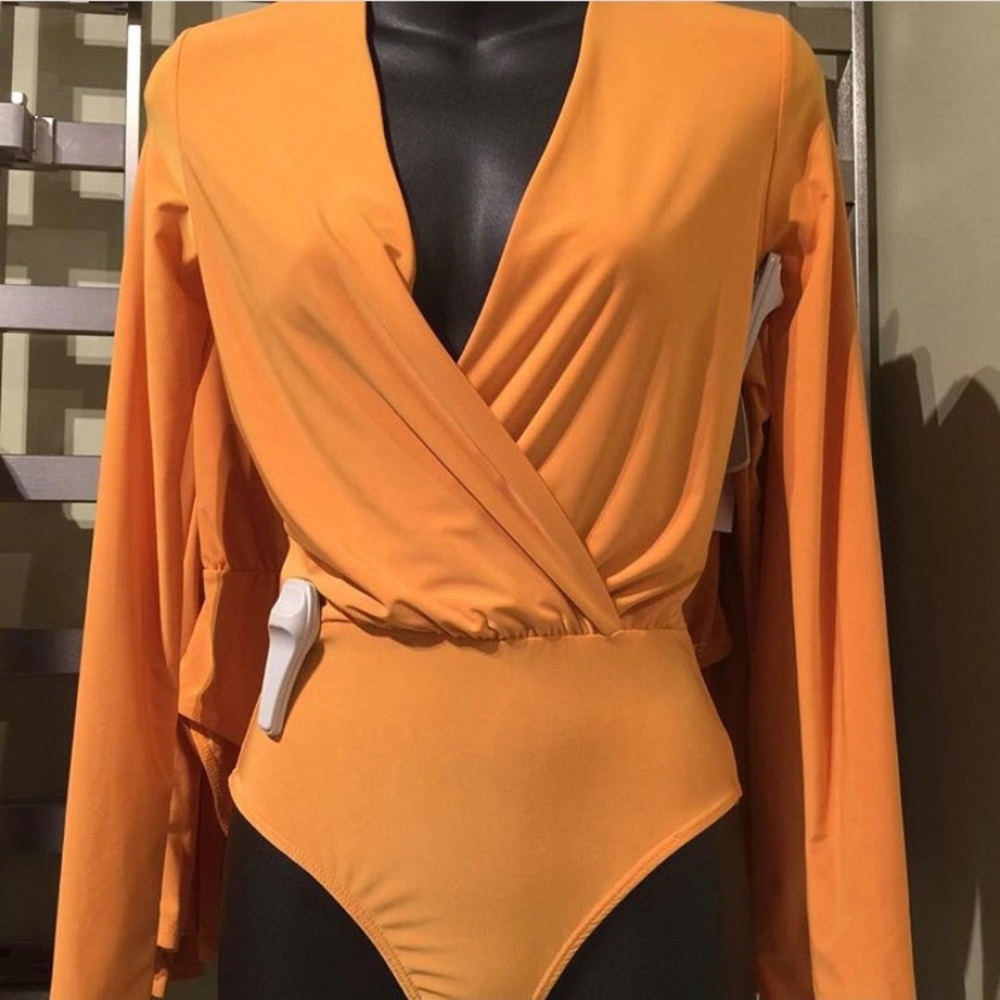 Long-sleeve Bodysuit